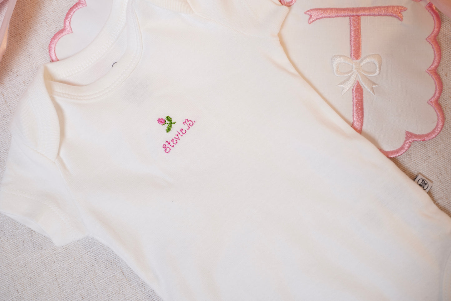 Custom Embroidered Baby Onesie – Short or Long Sleeve with Name or Mini Design